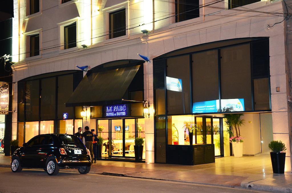 Le Parc Hotel & Suite Villa María Eksteriør billede